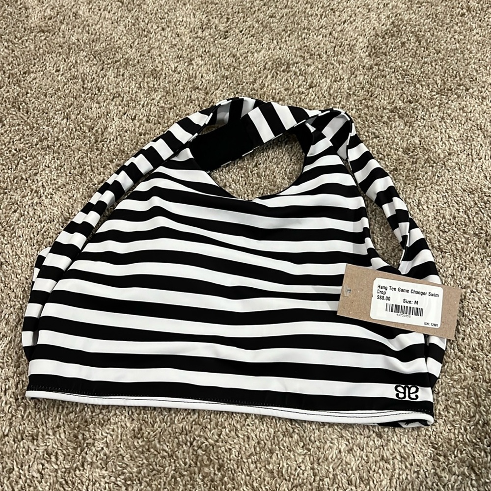 BNWT Albion Swim Top